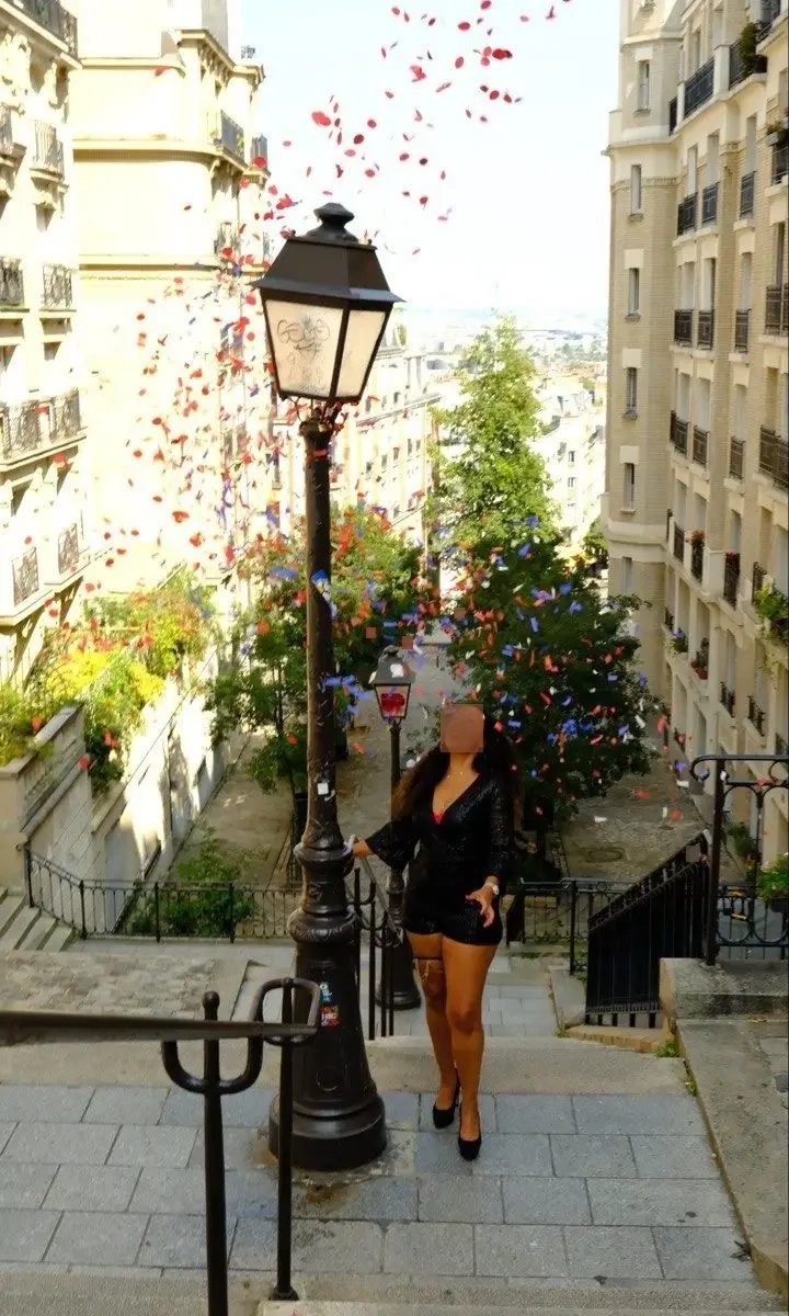Trans libérée pour plaisir partagé à Blois